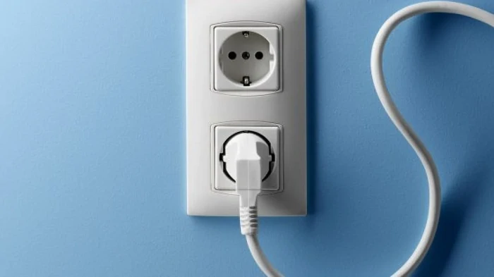 Ingeniør nævner 7 apparater, du ikke bør efterlade uden stik, når du forlader hjemmet