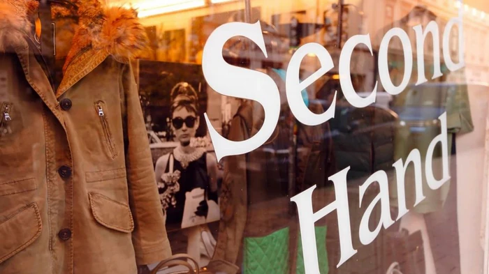 Hemmelighederne bag vellykket shopping – reglerne for etikette i genbrugsbutikker